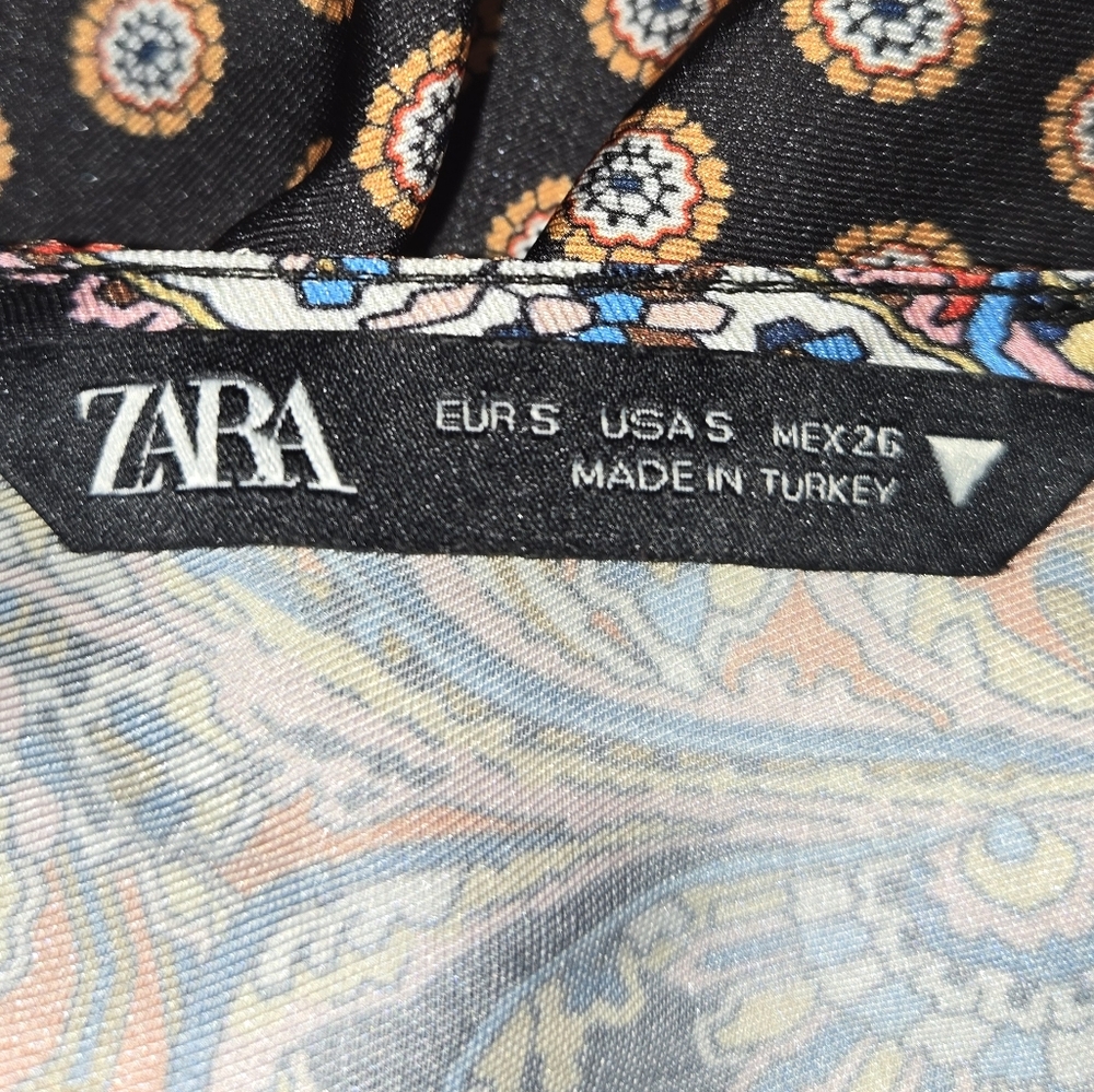 Zara Black and Orange Patterned Fabric Size S - Picture 3 of 5